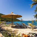 Villa Dom Putnikovic
